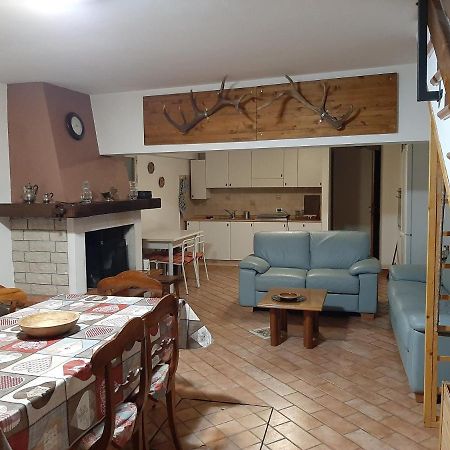 Villa La casa di Walter e Rosa Castel Di Sangro Esterno foto