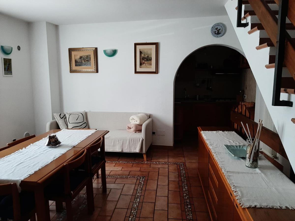 Villa La casa di Walter e Rosa Castel Di Sangro Esterno foto